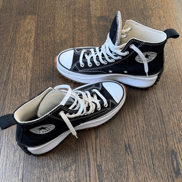 Platform converse. - Picture 2 of 5